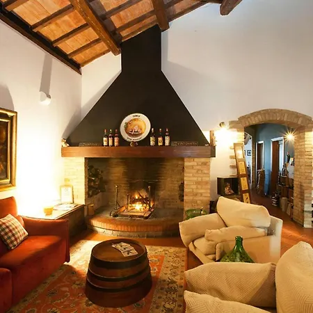 Apartamento Agri-tourism Poggio Degli Olivi Passaggio Di - Peg021003-cyb